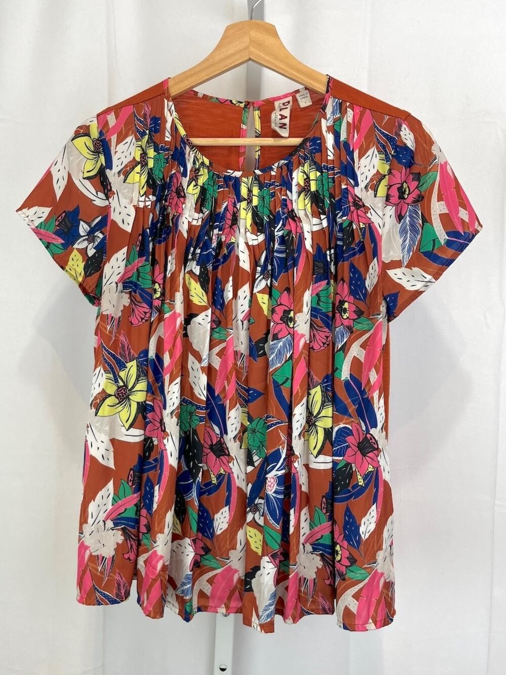 DOLAN Anthropologie S Pilar Pleated Top Floral Print Short Sleeve Orange Multi